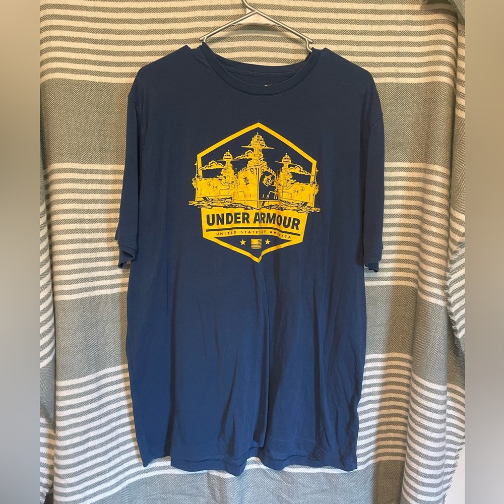 Under Armour‎ Navy Heat Gear Blue Short Sleeve T-Shirt Size XL